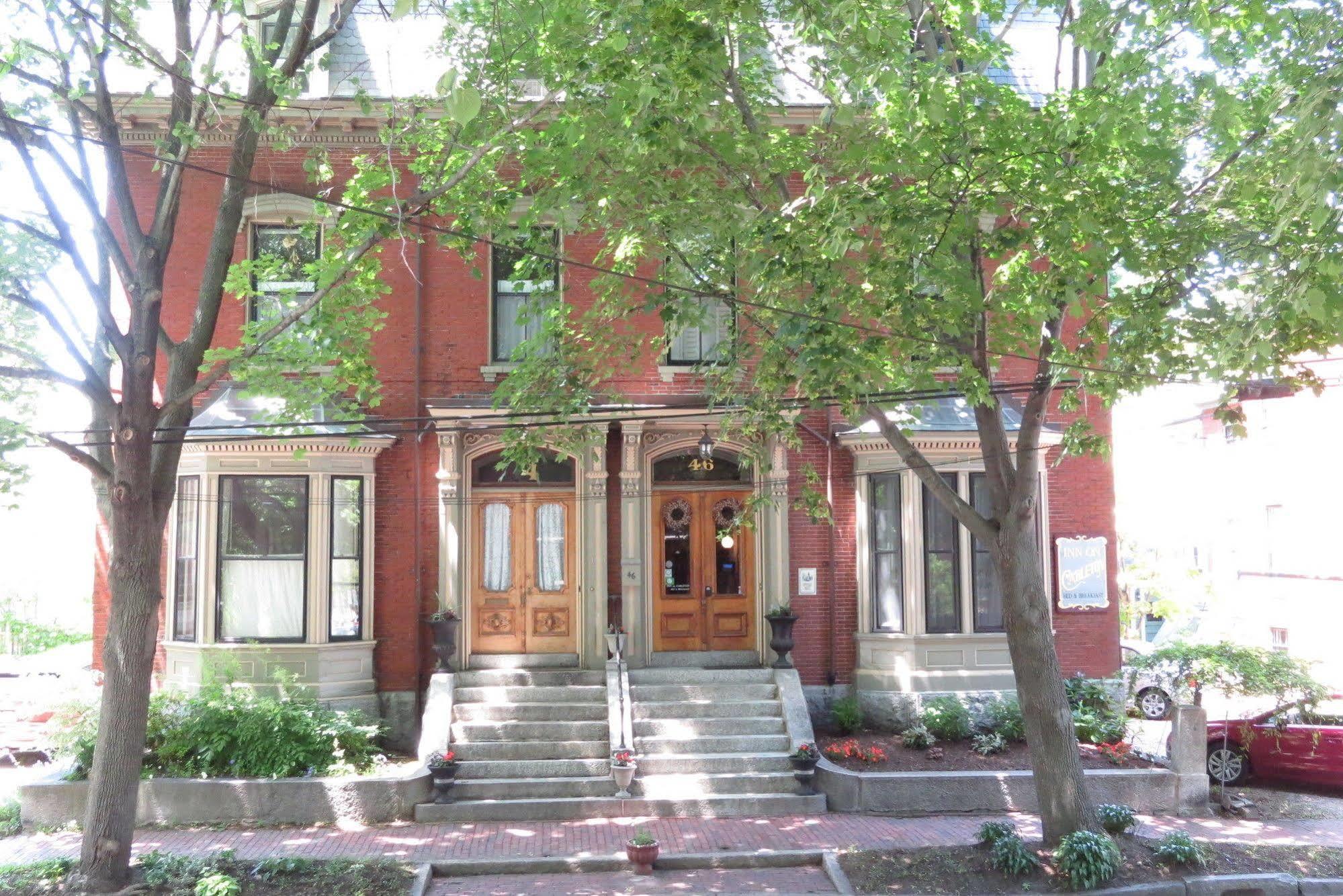 Blind Tiger Portland - Carleton Street Guest House Екстер'єр фото