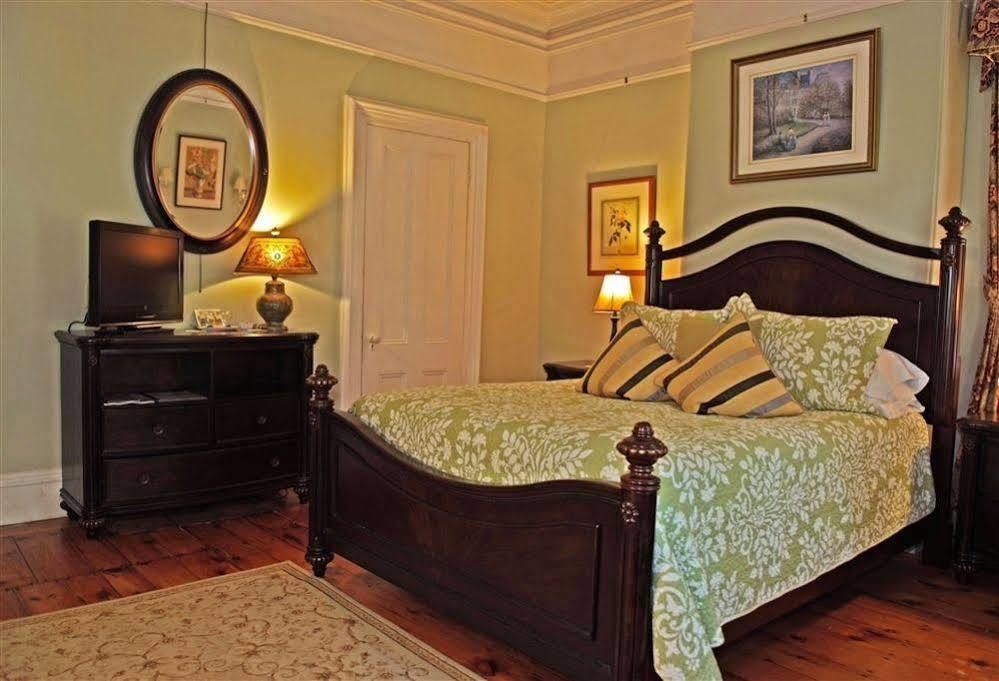 Blind Tiger Portland - Carleton Street Guest House Екстер'єр фото